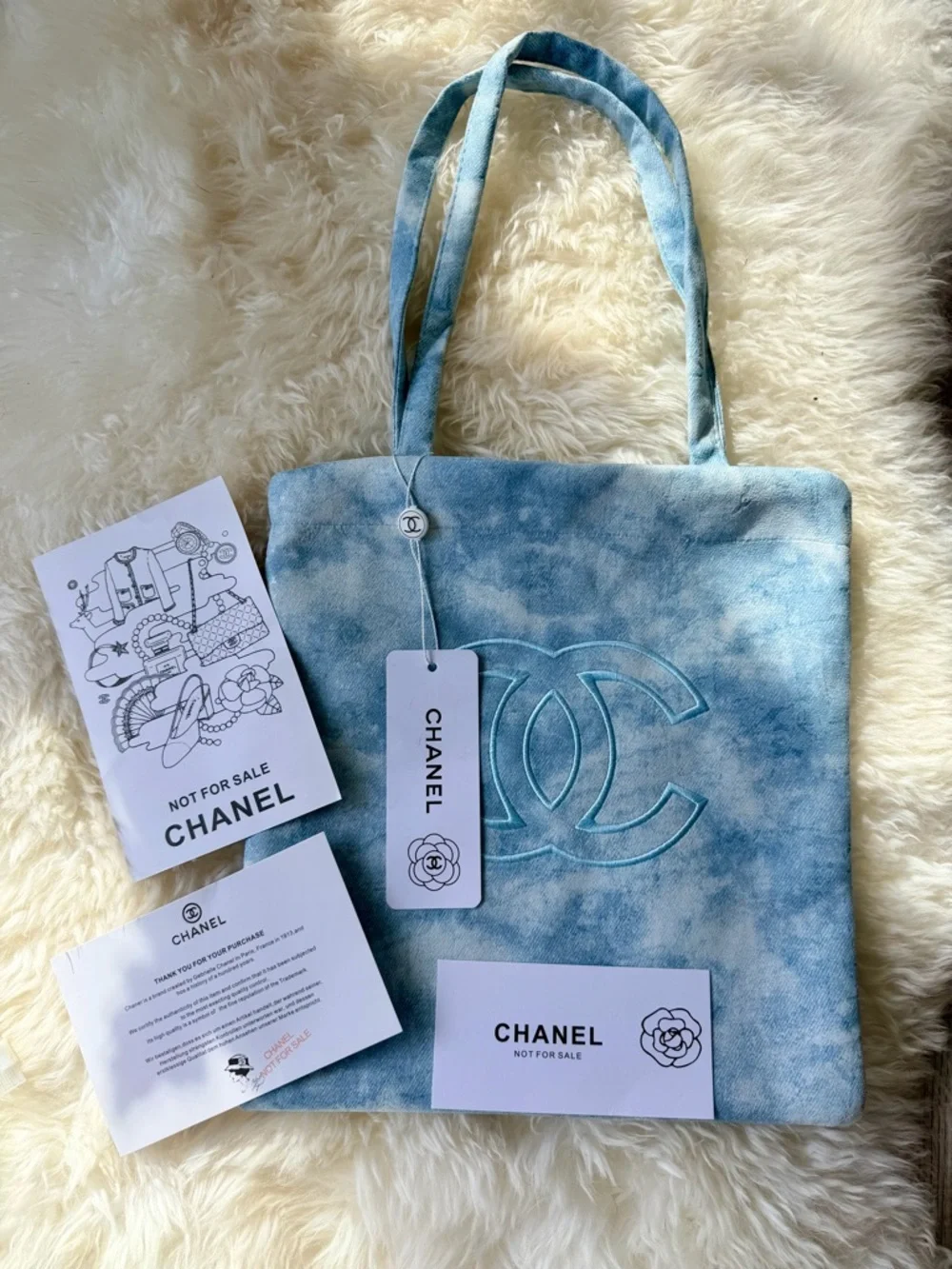 Chanel Exclusive Employee Shimmering Blue & White ‘CC’ Tote. NEW. Tag Attached - Picture 5 of 12
